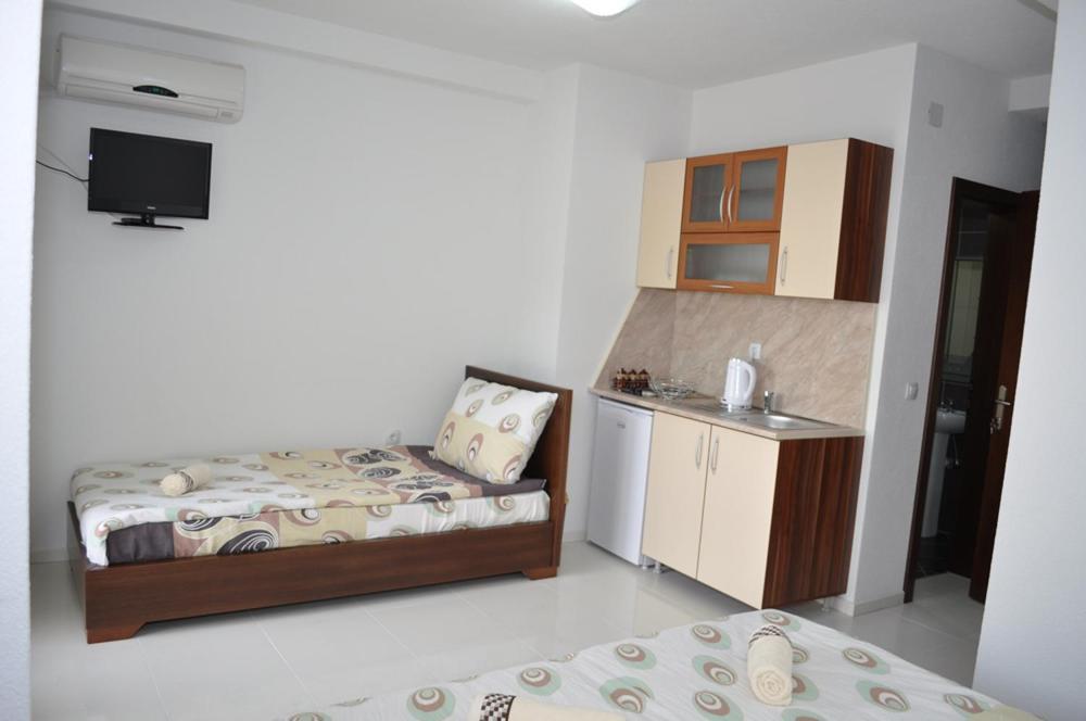 Marina Apartments Ochrid Pokoj fotografie